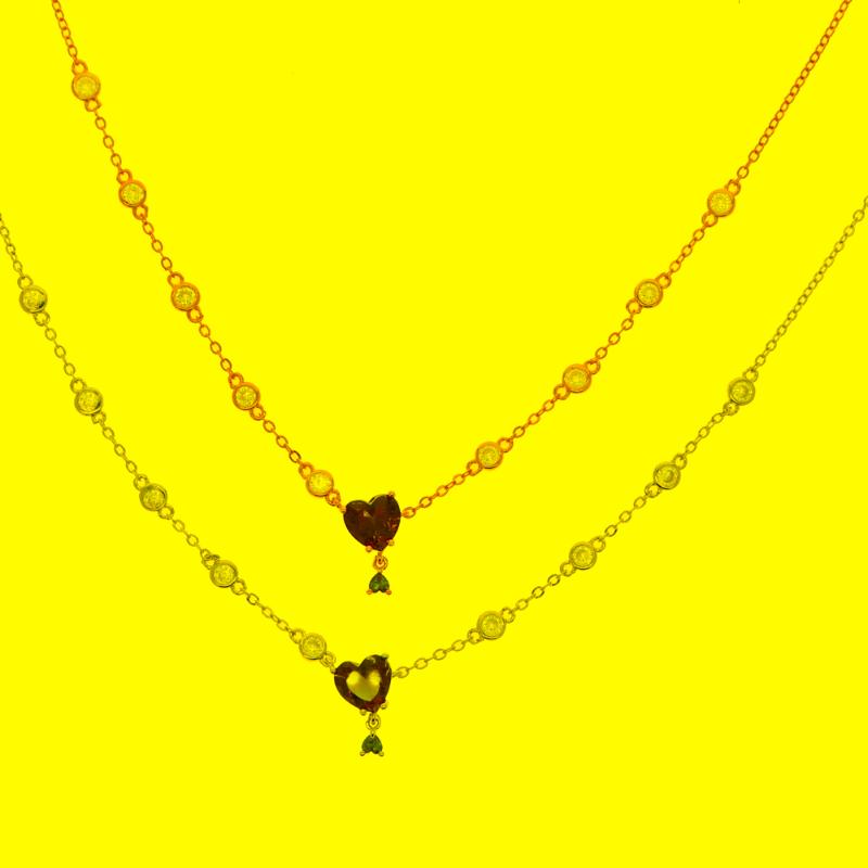 Chokers Wholesale Fashion Delicate Red Heart Pendant Necklace With Clear CZ For Cute Women Girl Trendy Valentine's Day JewelryChokers
Chokers Wholesale Fashion Delicate Red Heart Pendant Necklace With Clear CZ For Cute Women Girl Trendy Valentine's Day JewelryChokers