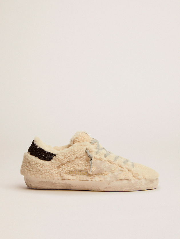Sole Heel Small Dirty Shoes Designer Luxury Italian Vintage Handmade Super-Star Gold 3D XX Shearling Sneakers, High quality laces
Sole Heel Small Dirty Shoes Designer Luxury Italian Vintage Handmade Super-Star Gold 3D XX Shearling Sneakers, High quality laces