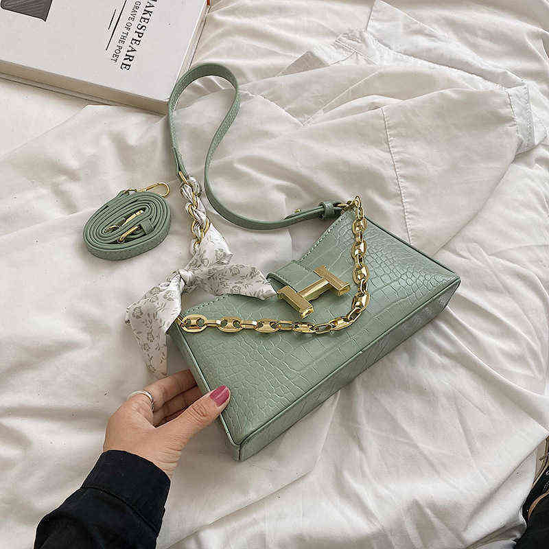 Handbags 2022 summer new women's chain one shoulder armpit versatile popular trend atmosphere messenger, Yellow
Handbags 2022 summer new women's chain one shoulder armpit versatile popular trend atmosphere messenger, Yellow