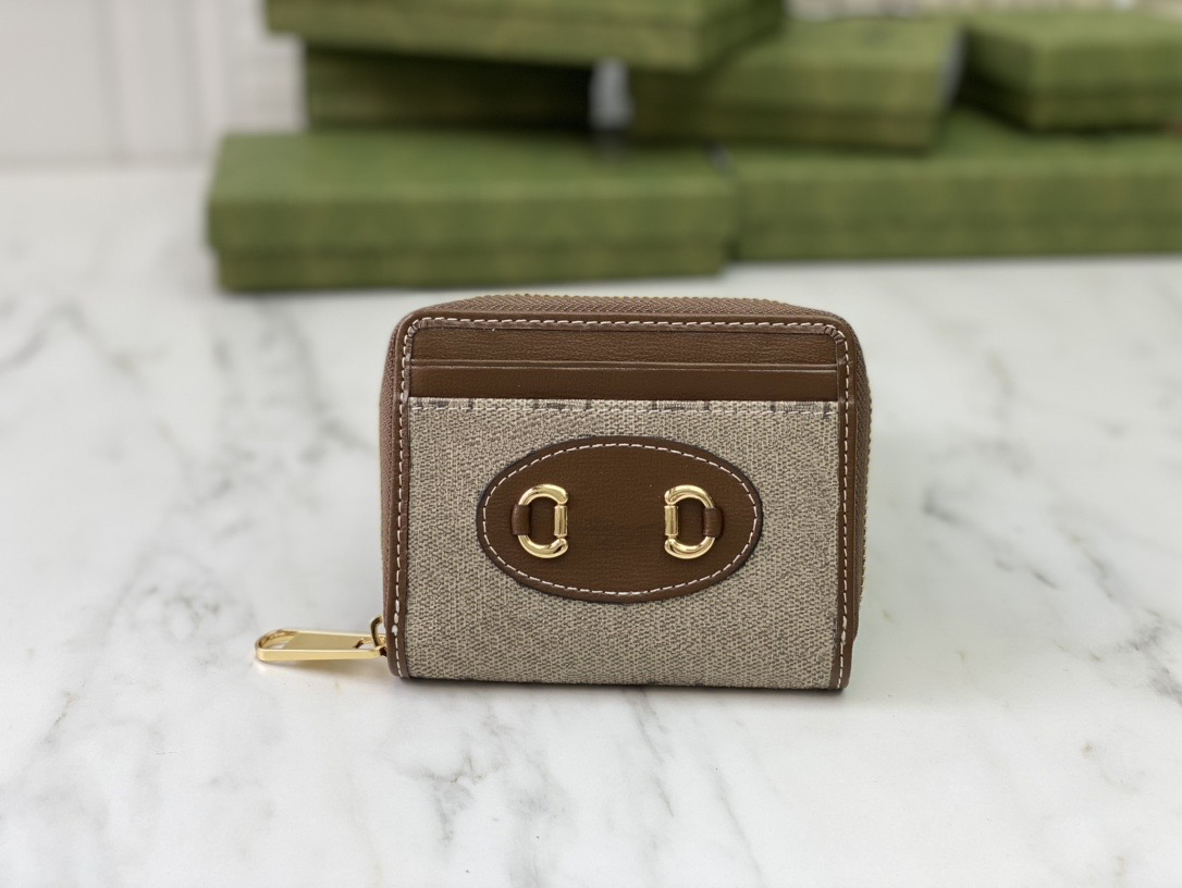 Designer wallet Horsebit 1955 Series Card Holders 658549 Unisex Coin Purse Women Men Casual Sport key Pouch Short Wallets, Brown
Designer wallet Horsebit 1955 Series Card Holders 658549 Unisex Coin Purse Women Men Casual Sport key Pouch Short Wallets, Brown