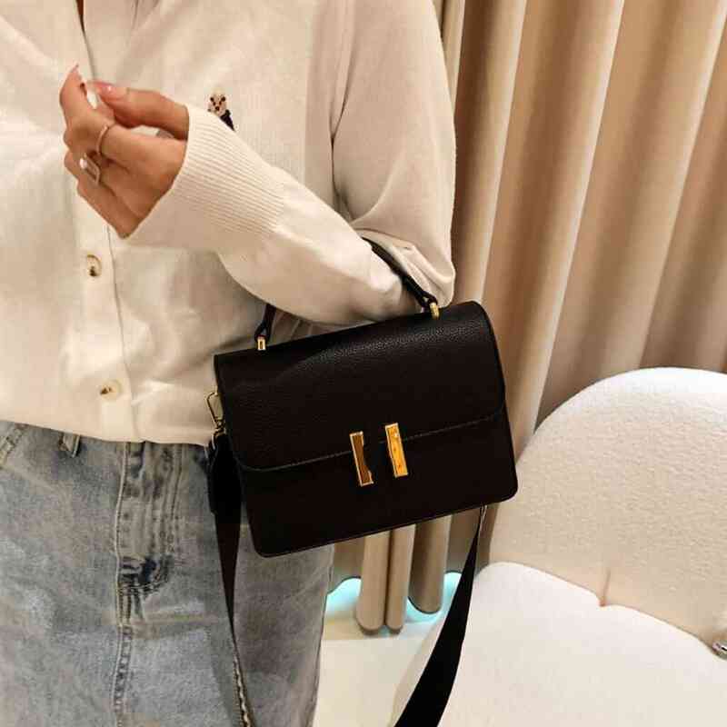 Handbags Texture small square women's 2022 new popular versatile shoulder simple leisure cross, Black
Handbags Texture small square women's 2022 new popular versatile shoulder simple leisure cross, Black
