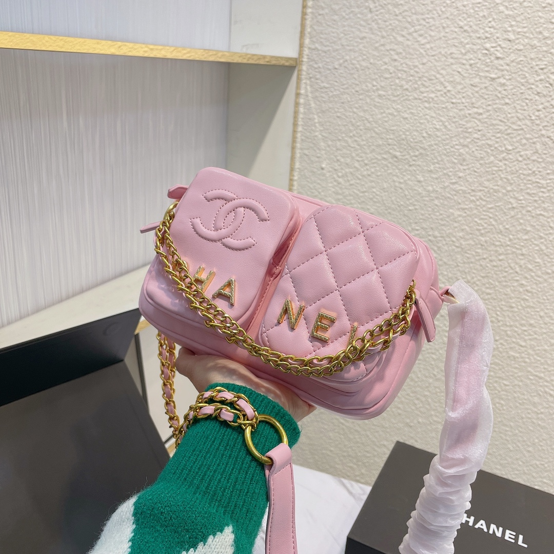 Chanel Shoulder Bag… - image