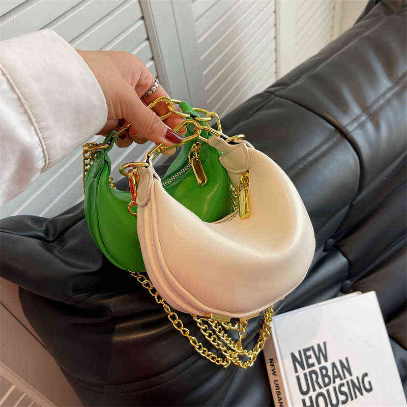 Handbags 2022 early spring new wrist Mrs. Chen One Shoulder Messenger Bag chain letter hand, White
Handbags 2022 early spring new wrist Mrs. Chen One Shoulder Messenger Bag chain letter hand, White