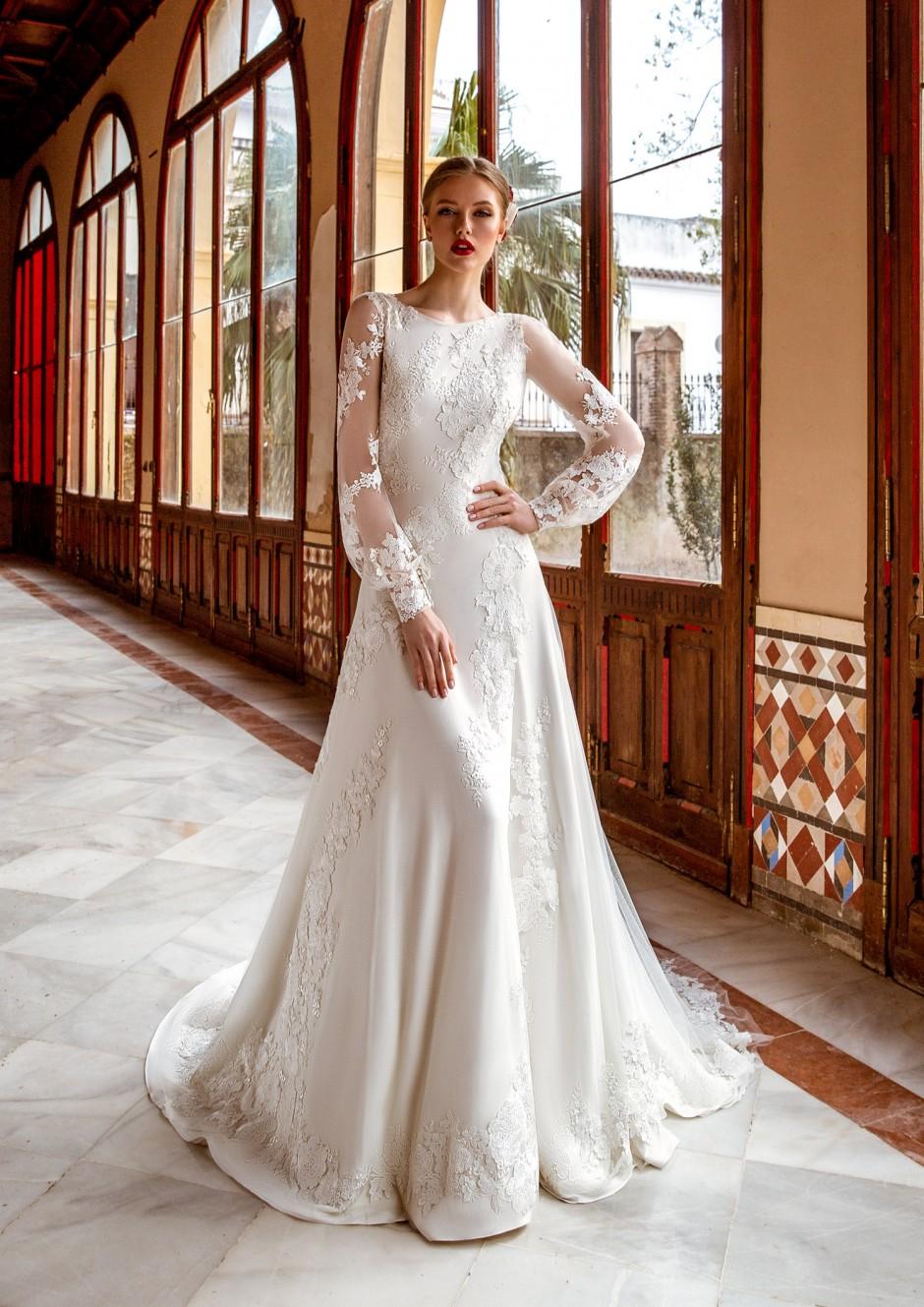 Classic A-e Wedding Dresses Satin Long Sleeves High Neck Backless Appliques Sequins Beads Plus Size Lace 3D Ruffles Bridal Gowns Train robe custom mad