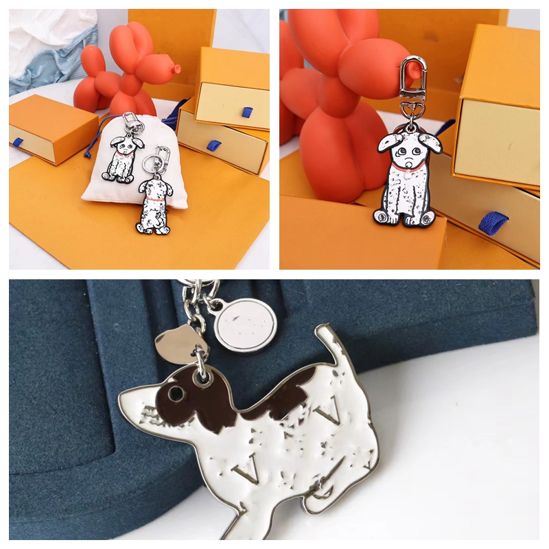 Luxury Designer Keychains Popular Spotted Dog Metal Keychain Car Key chain Top Quality Bags Pendant Exquisite Gift
Luxury Designer Keychains Popular Spotted Dog Metal Keychain Car Key chain Top Quality Bags Pendant Exquisite Gift