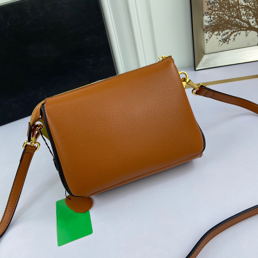 Women Designer Fashion Female One-shoulder Diagonal Bag Flap Striped Shoulder Strap Leather Handbag With Two Shoulder Straps Messenger Bag, ##
Women Designer Fashion Female One-shoulder Diagonal Bag Flap Striped Shoulder Strap Leather Handbag With Two Shoulder Straps Messenger Bag, ##