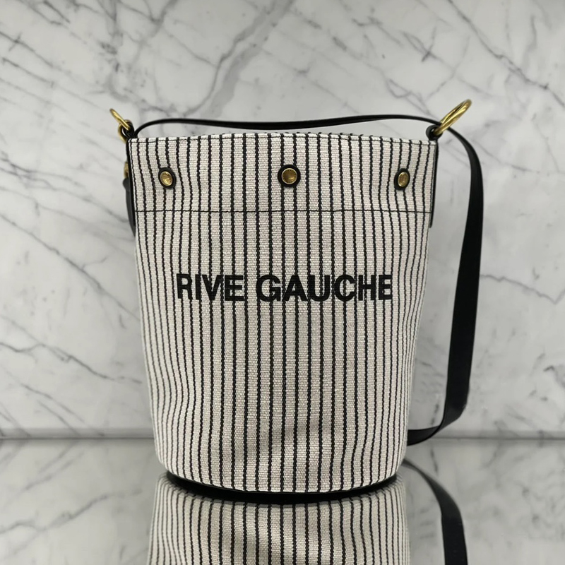 Canvas Bucket Bag Tote Purse Fashion Shoulder Bags Women Stripes Letter RIVE GAUCHE Crossbody Handbags Removable Leather Strap Clutch Wallet High Quality Totes, White
Canvas Bucket Bag Tote Purse Fashion Shoulder Bags Women Stripes Letter RIVE GAUCHE Crossbody Handbags Removable Leather Strap Clutch Wallet High Quality Totes, White