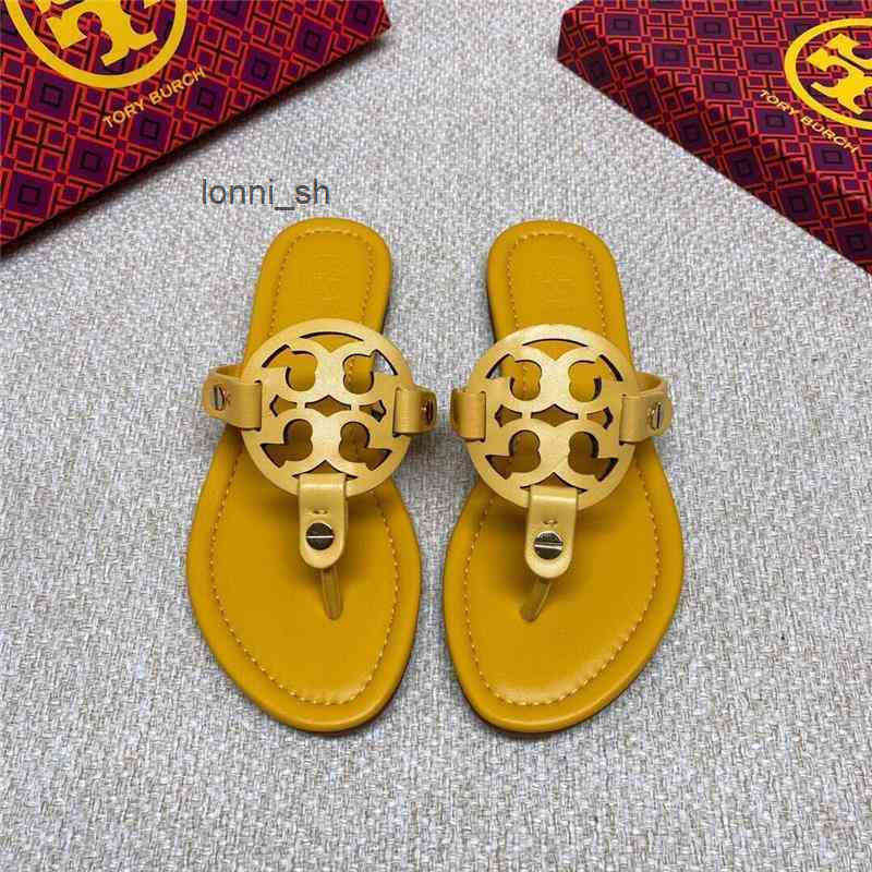 Fashion Sandals Designer torysburchs Summer Slippers Women Leather for in 2022, 21 rose
Fashion Sandals Designer torysburchs Summer Slippers Women Leather for in 2022, 21 rose