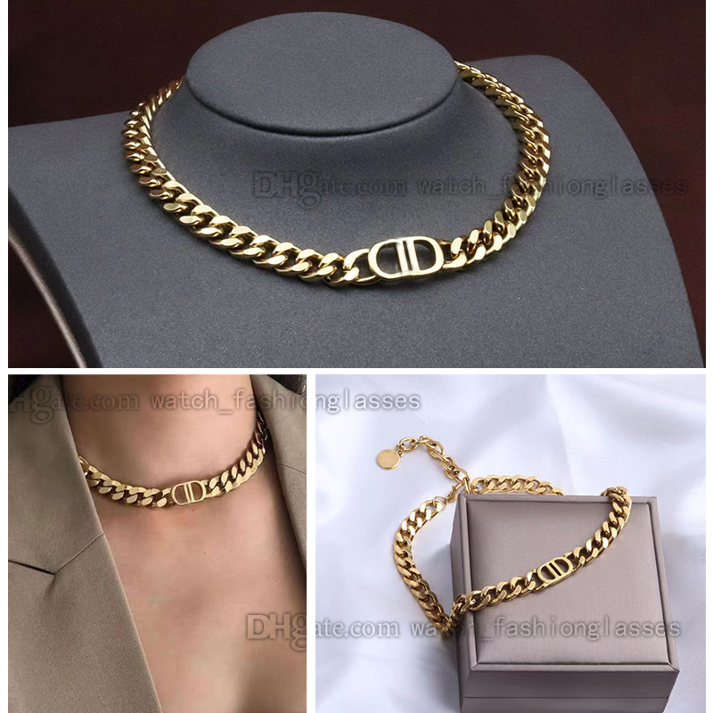 Luxury Fashion womens Designer jewelry necklace and bracelet set for women hinge cuban link letter gold chain silver men necklaces gift hip hop jewelry earrings
Luxury Fashion womens Designer jewelry necklace and bracelet set for women hinge cuban link letter gold chain silver men necklaces gift hip hop jewelry earrings