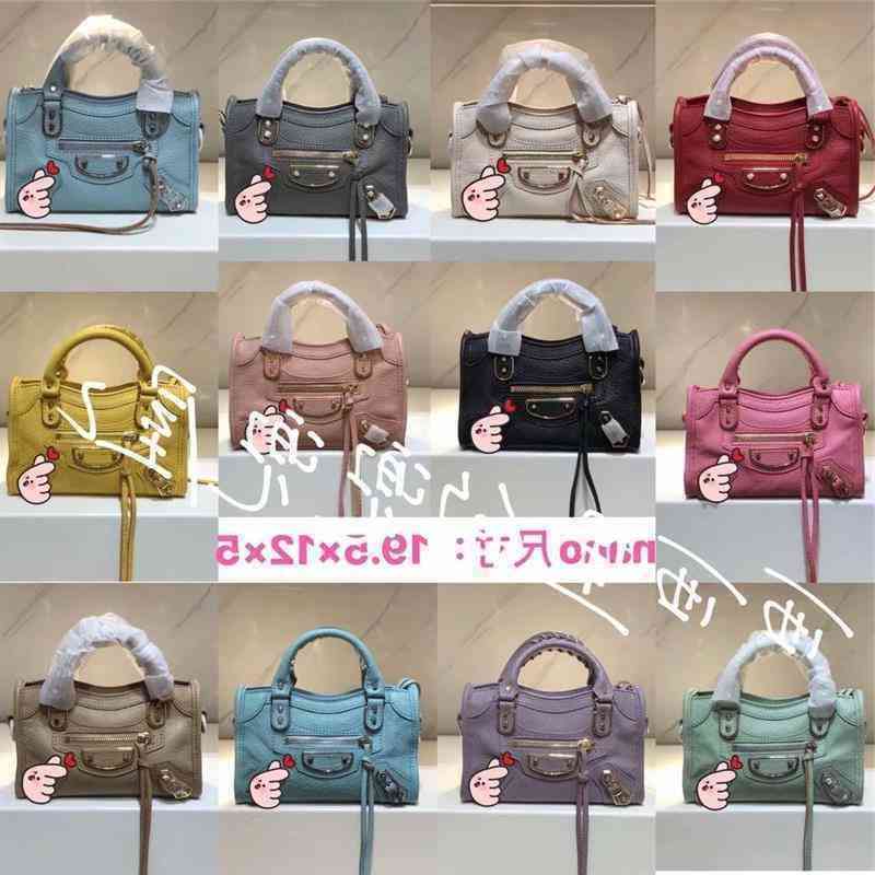 Designer balenciga Handbags 2022 Paris Classic Goat Leather One Shoulder Cross Carry Rivet Tassel Mini Locomotive Women's Bag Summe, Nano19.5cm color note
Designer balenciga Handbags 2022 Paris Classic Goat Leather One Shoulder Cross Carry Rivet Tassel Mini Locomotive Women's Bag Summe, Nano19.5cm color note