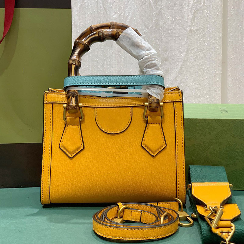 Ladies Bamboo Tote Bags Party Evening Bag Vintage Design High Quality Leather women handbag Shoulder Crossbody Shopping Bag Work Backpack, Red
Ladies Bamboo Tote Bags Party Evening Bag Vintage Design High Quality Leather women handbag Shoulder Crossbody Shopping Bag Work Backpack, Red