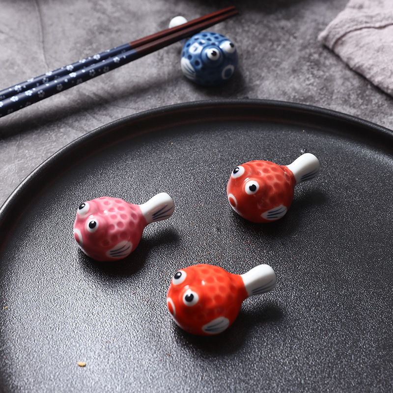 Puffer Fish Chopstick Rest Japanese Ceramic Chopsticks Stand Storage Funny Cartoon Shape Restaurant Supplies 0113I