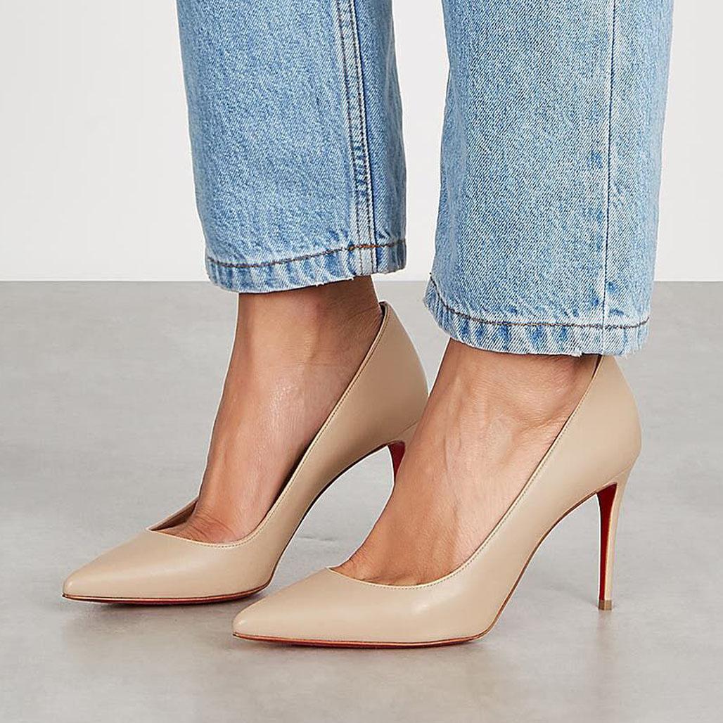 Bottoms Christians 2021 Fashion Designs Women Shoes Red Soles Classic High Heels Red Pointed Toes Pumps rubber Dress pumps black nude YHX
Bottoms Christians 2021 Fashion Designs Women Shoes Red Soles Classic High Heels Red Pointed Toes Pumps rubber Dress pumps black nude YHX