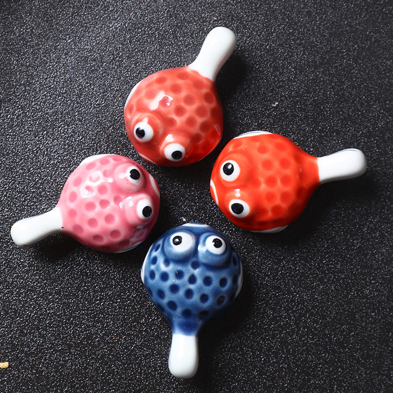 Puffer Fish Chopstick Rest Japanese Ceramic Chopsticks Stand Storage Funny Cartoon Shape Restaurant Supplies 0113I