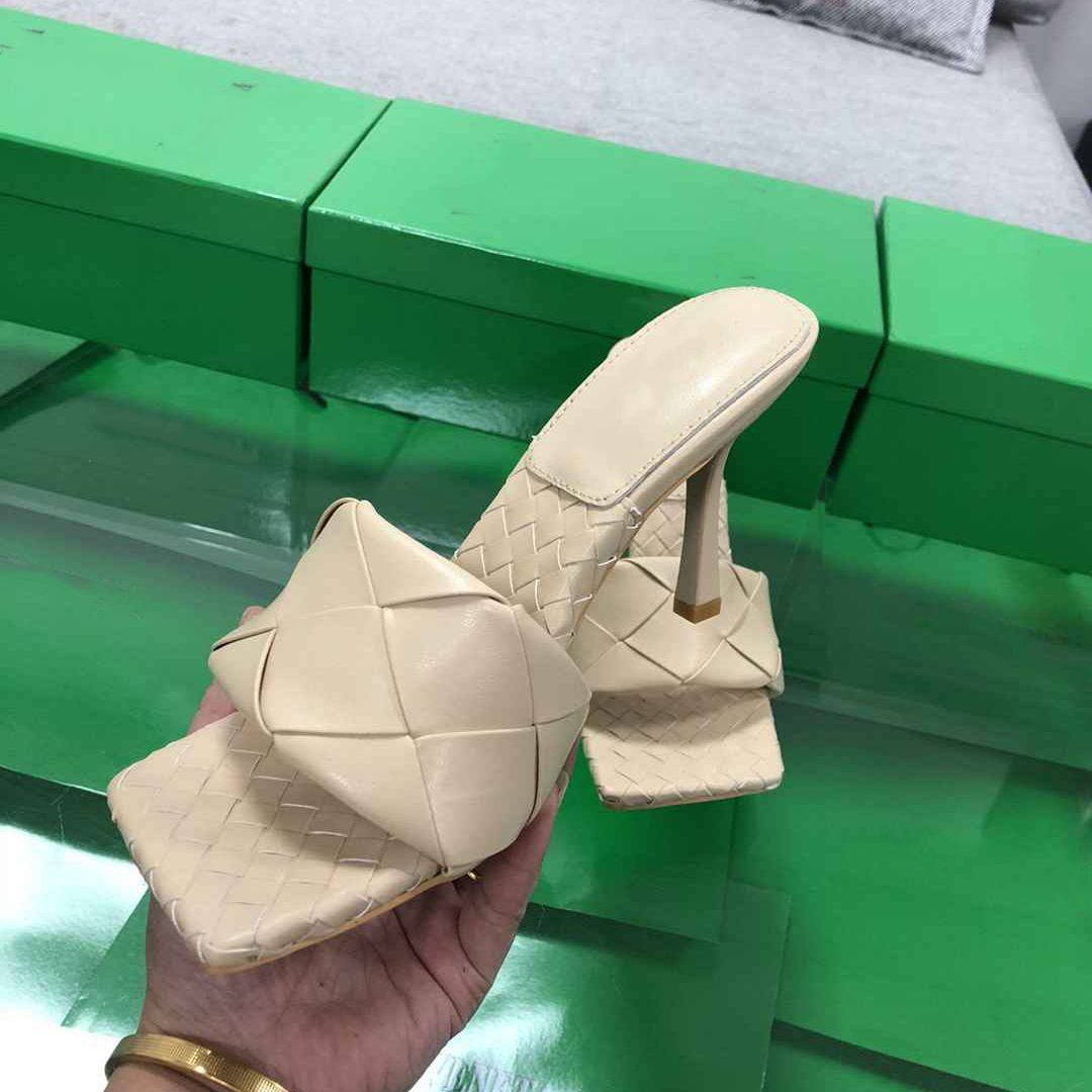Luxury Heels Designer Bottegas Sandals Women Fashion Letter Comfortable Lining Leather gfd
Luxury Heels Designer Bottegas Sandals Women Fashion Letter Comfortable Lining Leather gfd