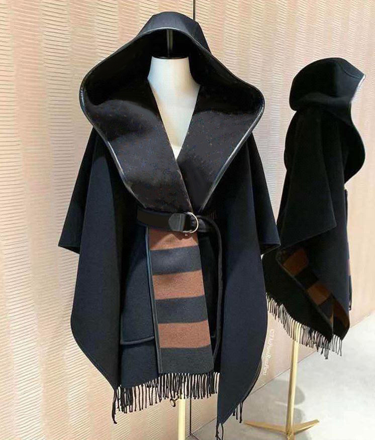 Autumn and winter woolen cloak coat womens cape belt waist slim hooded jacket windbreaker print coats fashion style women loose High quality
Autumn and winter woolen cloak coat womens cape belt waist slim hooded jacket windbreaker print coats fashion style women loose High quality