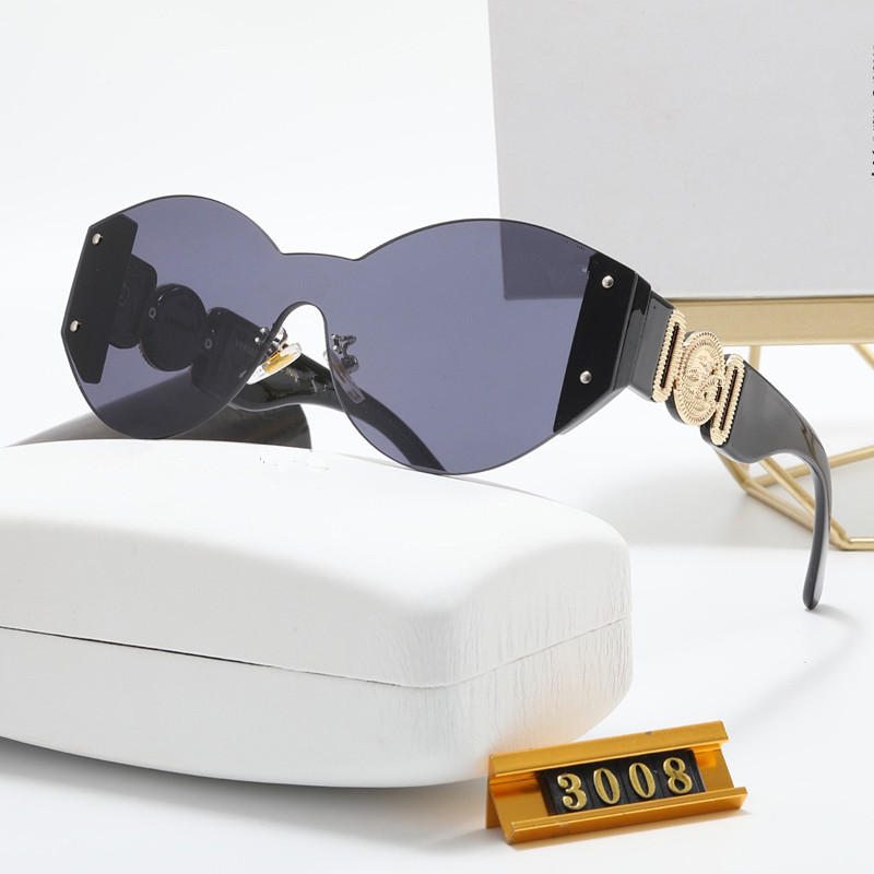 Brand design Sunglasses women men designer Good Quality Fashion metal Oversized sun glasses vintage female male UV400
Brand design Sunglasses women men designer Good Quality Fashion metal Oversized sun glasses vintage female male UV400
