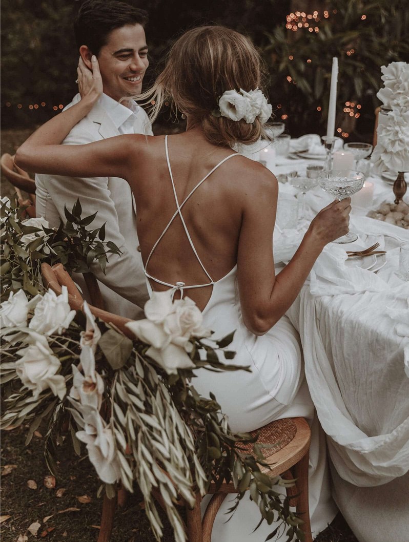 Sexy Beach Wedding Dresses Mermaid Boho Bride Dress Spaghetti Straps Slit Backless Simple Bohemian Bridal Gowns Vestido De Noiva