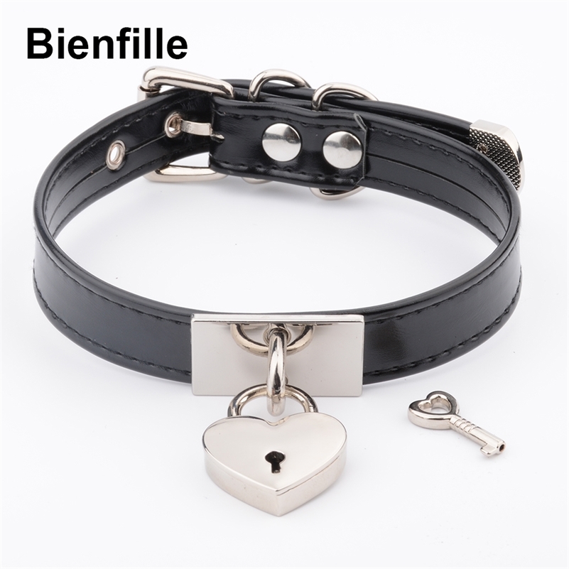 Fashion Wholesale Choker Womens Gold Metal Love Heart PadLock Collares Mens Necklace Gothic Punk Buckle BDSM Choker 220818