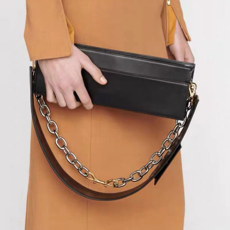 Rectangular Bag Fashion French Designer Bags Vintage Chain Shoulder Bag Party Clutch High Quality Leather Handbag women Evening Wallet, Blue
Rectangular Bag Fashion French Designer Bags Vintage Chain Shoulder Bag Party Clutch High Quality Leather Handbag women Evening Wallet, Blue