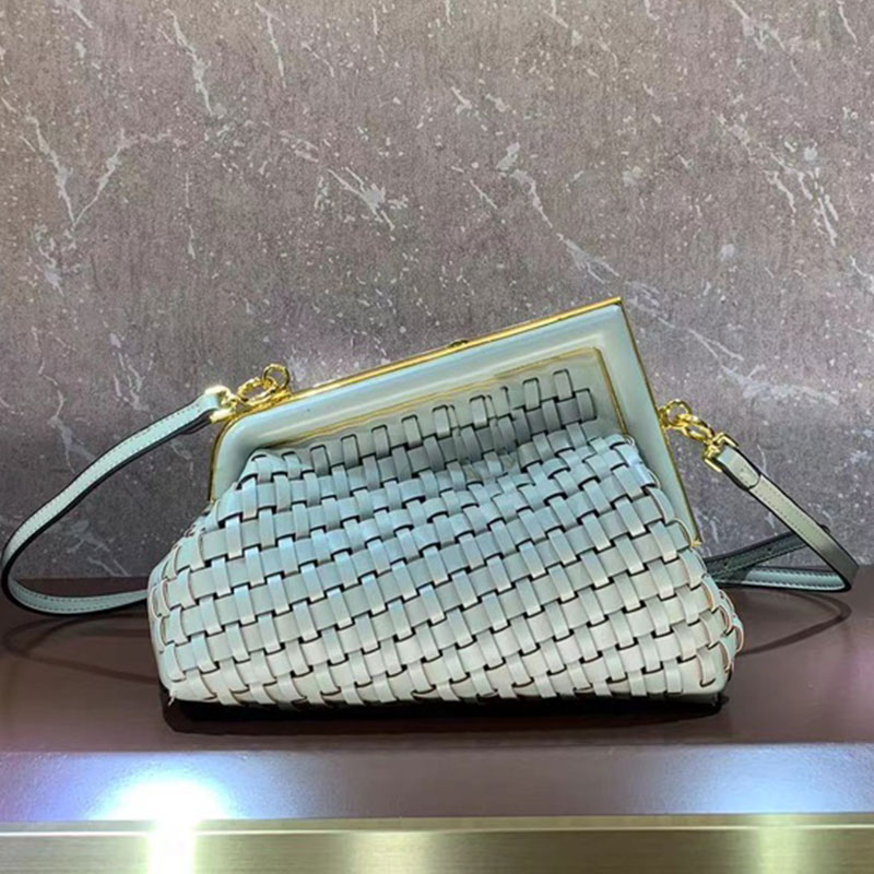 Crochet Crossbody Bag Wristlet Clutch Bag Women Handbag Purse Hollow Out Woven Leather Fashion Letter Hardware Detachable Strap Plain High Quality Lady Wallets, Box
Crochet Crossbody Bag Wristlet Clutch Bag Women Handbag Purse Hollow Out Woven Leather Fashion Letter Hardware Detachable Strap Plain High Quality Lady Wallets, Box