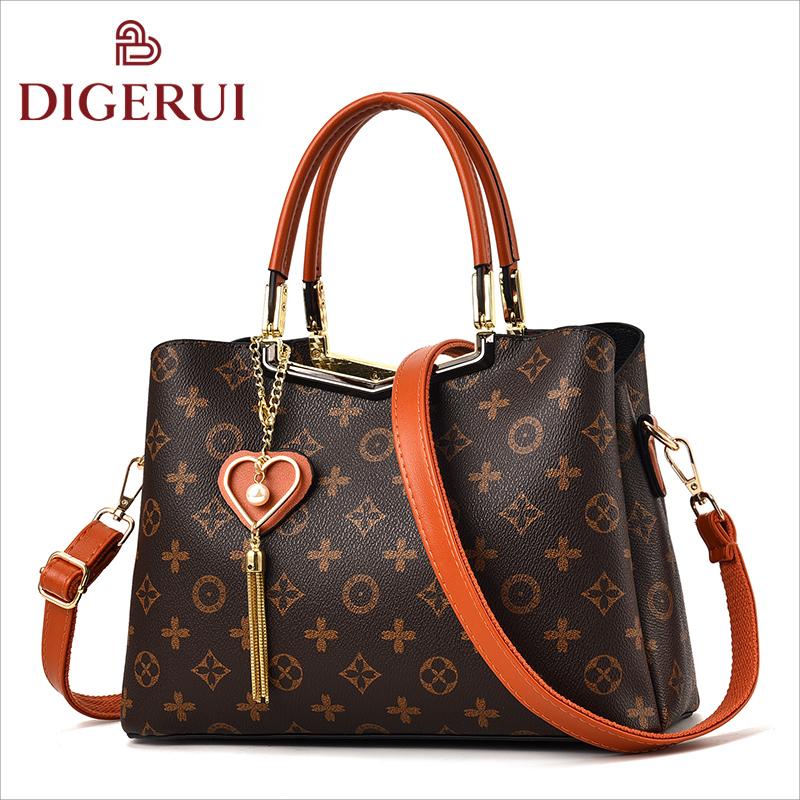 New women's bag old flower one-shoulder messenger bag large capacity PVC mother handbag, Black
New women's bag old flower one-shoulder messenger bag large capacity PVC mother handbag, Black