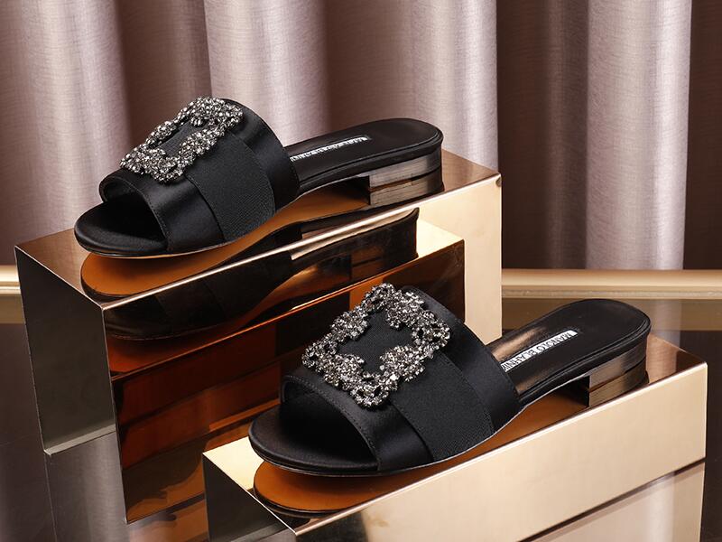Realfine Slippers 5A MB Manlo Blanik 5728250 Martamod Satin Jewel Buckle Sliders Mules Flat Slipper Sandals for Women Size 35-41, 5600160 5a_02
Realfine Slippers 5A MB Manlo Blanik 5728250 Martamod Satin Jewel Buckle Sliders Mules Flat Slipper Sandals for Women Size 35-41, 5600160 5a_02