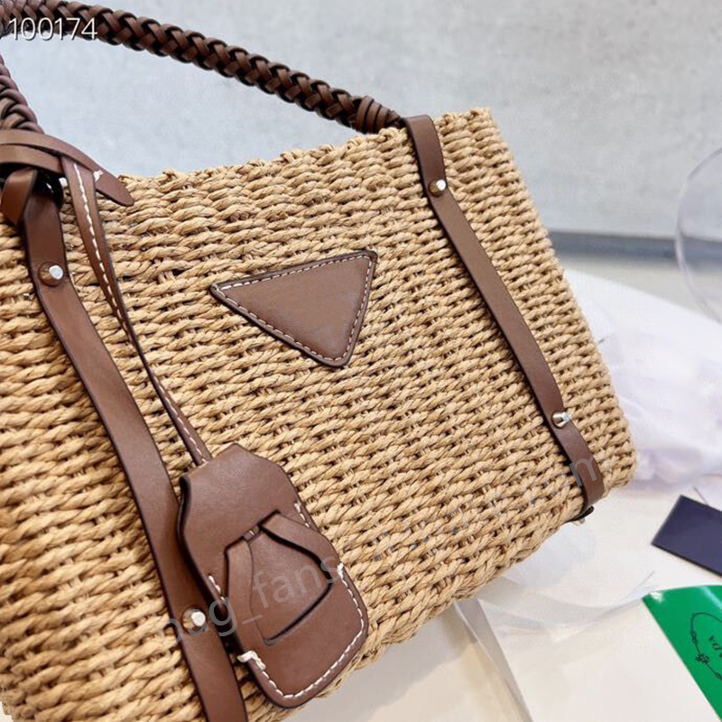 Summer Beach Straw Bags Pouches Casual Rattan Women Handbags Wicker Woven Female Totes Large Capacity Lady Buckets Bag Travel Purse BB1122