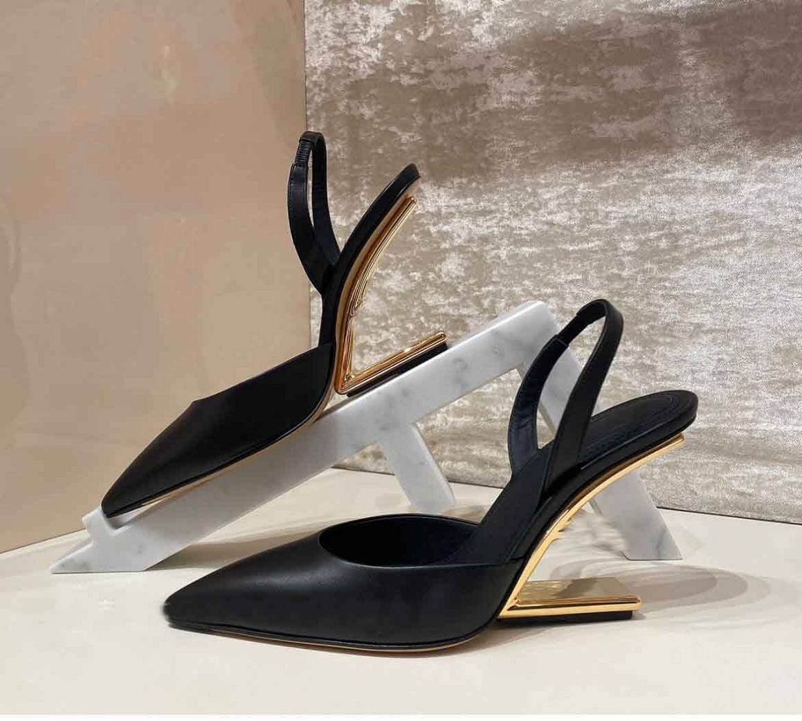 Top Quality First Leather Sandals Shoes Women Diagonal F-shaped Slingback High-heeled Lady Pointed Toe Pumps Party Wedding Gladiator Sandalias EU35-42
Top Quality First Leather Sandals Shoes Women Diagonal F-shaped Slingback High-heeled Lady Pointed Toe Pumps Party Wedding Gladiator Sandalias EU35-42