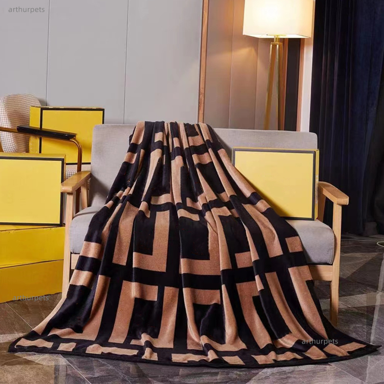 Designer Blanket 150X200cm Classic Design Air Fashion Conditioning Car Travel Bath Towel Soft Winter Fleece Shawl Throw Blankets
Designer Blanket 150X200cm Classic Design Air Fashion Conditioning Car Travel Bath Towel Soft Winter Fleece Shawl Throw Blankets