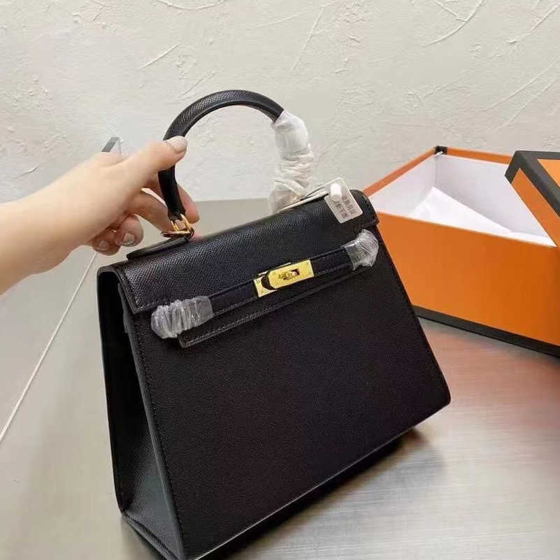 Designer Handbag Epsom Women Designer Bags Real Tote Bag Leather Handbags With Strap Shoulder Messenger Grace Fashion Patricia Lady Luxury Portable, #2 25cm
Designer Handbag Epsom Women Designer Bags Real Tote Bag Leather Handbags With Strap Shoulder Messenger Grace Fashion Patricia Lady Luxury Portable, #2 25cm