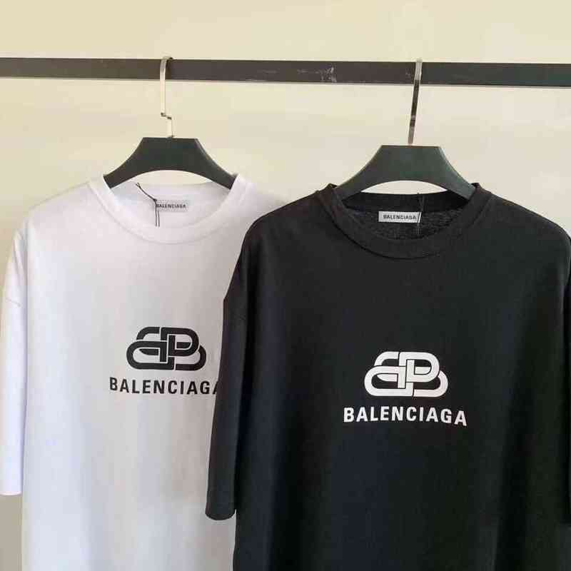 Shirt 2022 Designer Shirt Fashion Brand T-shirt Balengiaga Unisex Student Half Sleeve Paris Loose Printed Cotton Men's and Women's Lovers' Short Sleeved S, White pin
Shirt 2022 Designer Shirt Fashion Brand T-shirt Balengiaga Unisex Student Half Sleeve Paris Loose Printed Cotton Men's and Women's Lovers' Short Sleeved S, White pin