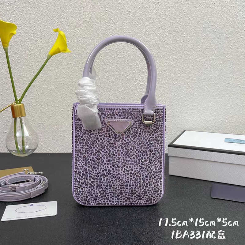 Mini Totes designer bags new Spring and Summer Women's bags fashion lady simple handbag shoulder Diamond phone bag
Mini Totes designer bags new Spring and Summer Women's bags fashion lady simple handbag shoulder Diamond phone bag
