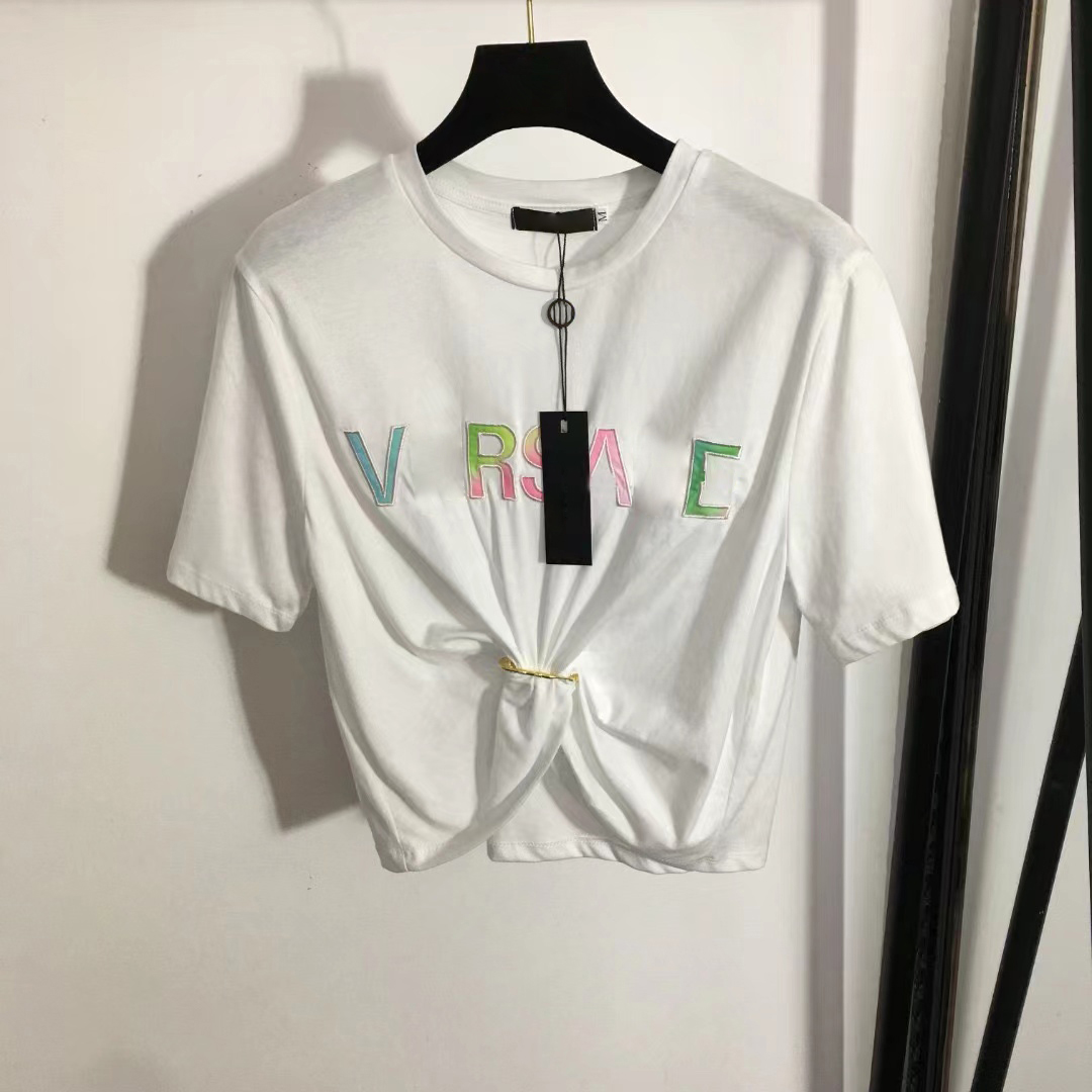 22 Designers T-shirts Fashion T Shirts Women Chest Letter Shirt Color printing Pin tucked waist short sleeved T-shirt Casual Luxurys vercace shirt SML
22 Designers T-shirts Fashion T Shirts Women Chest Letter Shirt Color printing Pin tucked waist short sleeved T-shirt Casual Luxurys vercace shirt SML