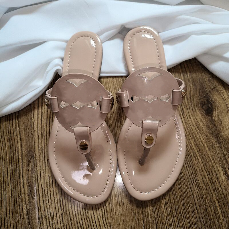 Luxury Brand Sandals Summer Ladies Designer Slippers Slippers Floral Brocade Leather Flip Flop Women Beach Shoes, 20
Luxury Brand Sandals Summer Ladies Designer Slippers Slippers Floral Brocade Leather Flip Flop Women Beach Shoes, 20