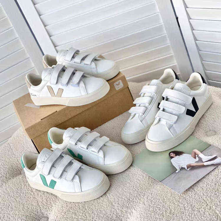 Veja French brand classic versatile white fashion casual board German training sports women's shoes, Black
Veja French brand classic versatile white fashion casual board German training sports women's shoes, Black