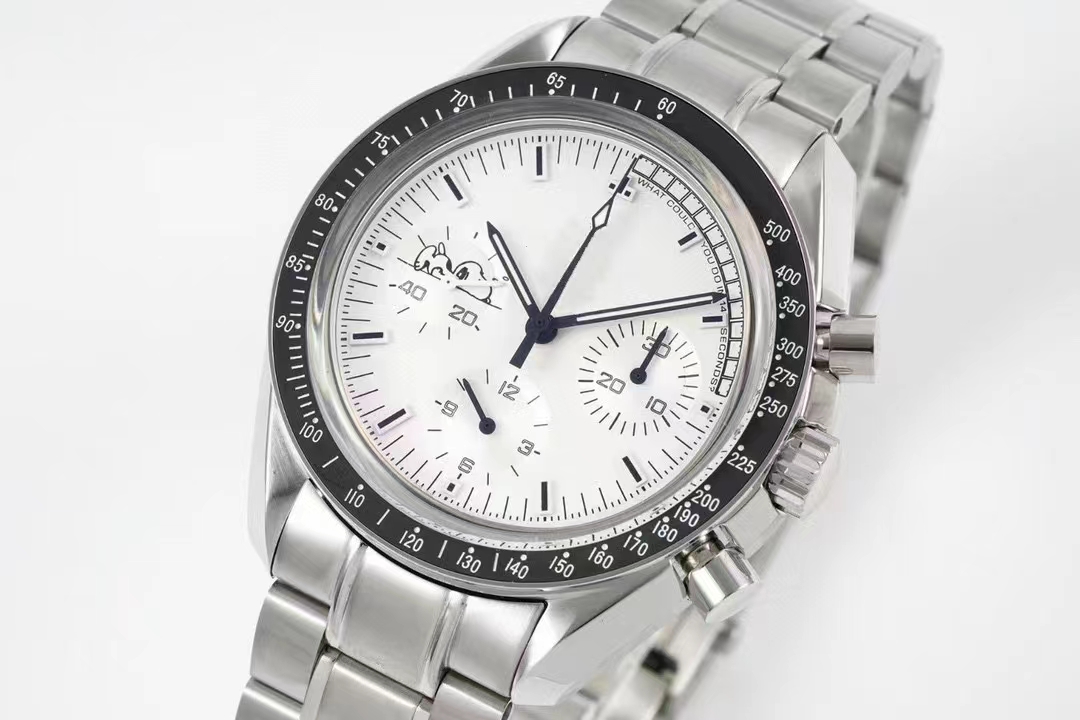 Men's Mechanical Watch Dial Diameter 44mm Running Second Chronograph Multi-Sport High Quality Movement Fully Automatic Winding Super Water Resistant Watch, Silver
Men's Mechanical Watch Dial Diameter 44mm Running Second Chronograph Multi-Sport High Quality Movement Fully Automatic Winding Super Water Resistant Watch, Silver