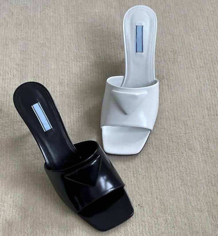 Summer sandal designer shoes woman sexy igh heels slipper brushed women heel slide slipper leather heeled slides luxury brands with box 35-42
Summer sandal designer shoes woman sexy igh heels slipper brushed women heel slide slipper leather heeled slides luxury brands with box 35-42