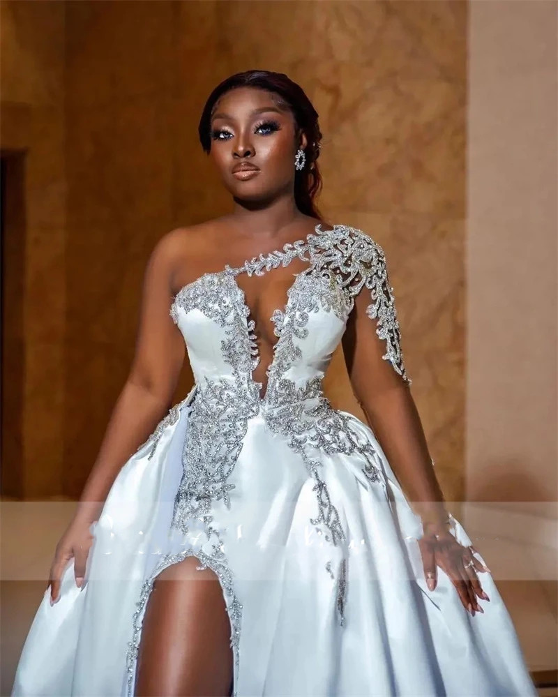 Shoulder Wedding One Exquisite Gowns 2023 Sexy Backless Robe Mariee Lace Beaded Bridal Dresses Vestido De Novia