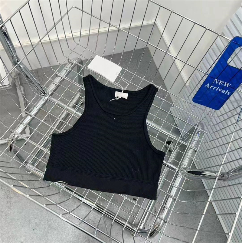 Women's Tanks Summer Stripe Fashion Sexy Crop Top Slim Tops O-neck Sleeveless Workout Vest Ladies Good Quality Tank 10 Colors