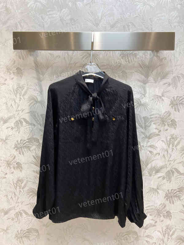 Womens Blouses Shirts Designer Tops CE Shaded Jacquard Lettering Logo Bow Blouse Drop-shoulder Loose Fit Shirts Luxury Women Clothing, Extra shipping
Womens Blouses Shirts Designer Tops CE Shaded Jacquard Lettering Logo Bow Blouse Drop-shoulder Loose Fit Shirts Luxury Women Clothing, Extra shipping