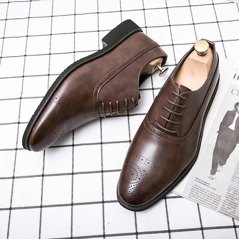 Men Bullock Oxford Shoes Solid Color PU Square Toe Three-stage Carved Lace Up Fashion Business Casual Wedding Daily Dress Shoes