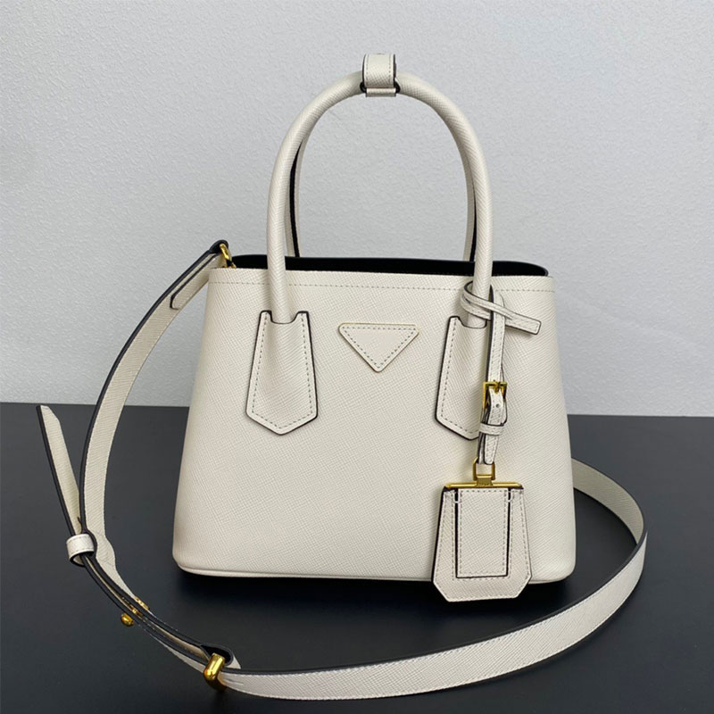 Genuine Leather lady bag Fashion French Handbag Women Work Bags Shoulder Crossbody bag Simple elegant tote designer handbags, Black
Genuine Leather lady bag Fashion French Handbag Women Work Bags Shoulder Crossbody bag Simple elegant tote designer handbags, Black