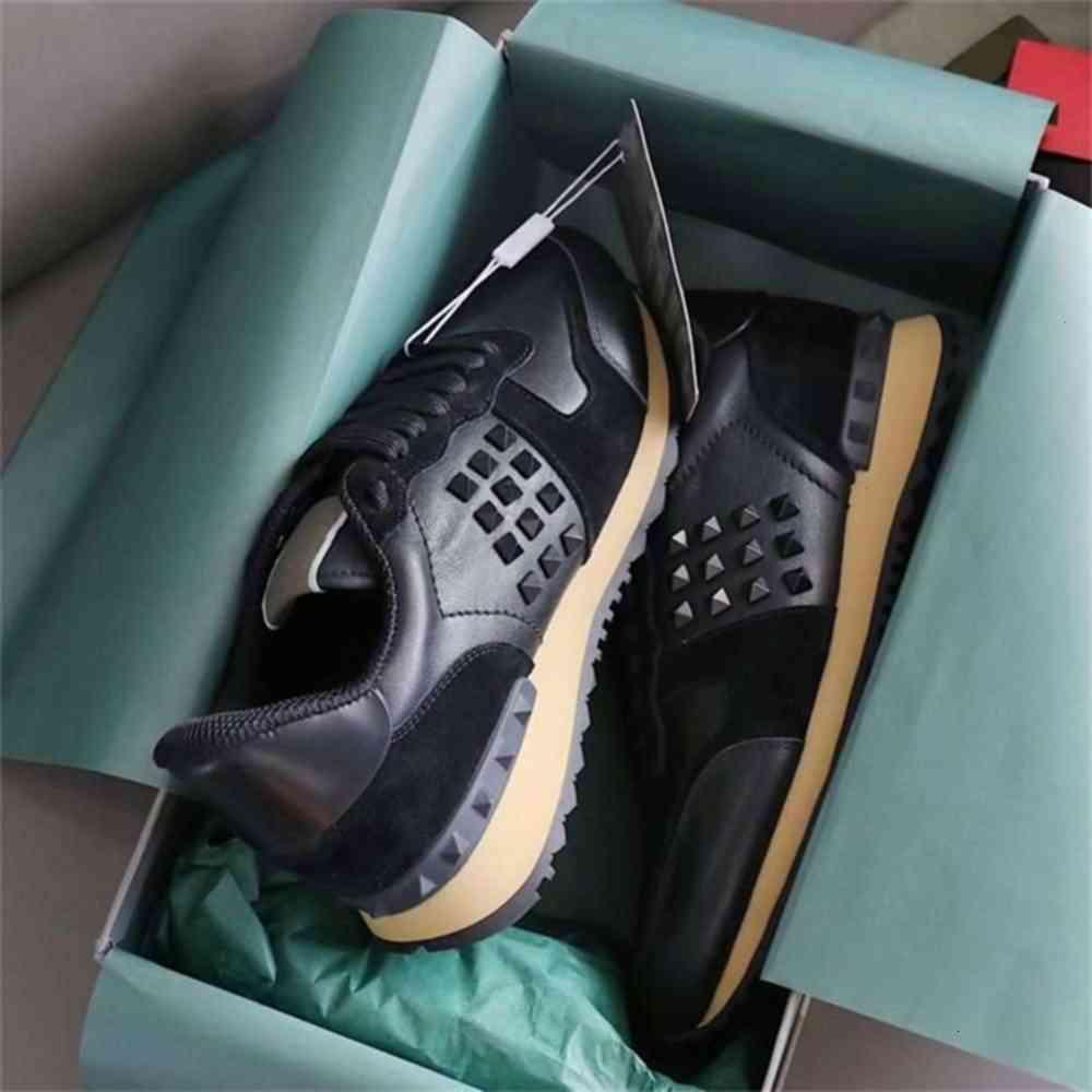 Luxurys Designers Shoes Men Suede Stud Reflective camouflage Sneakers Flats Leather Rivet Rockrunner Trainers C Valentinoe''Valentinoity DGR, Color 35
Luxurys Designers Shoes Men Suede Stud Reflective camouflage Sneakers Flats Leather Rivet Rockrunner Trainers C Valentinoe''Valentinoity DGR, Color 35
