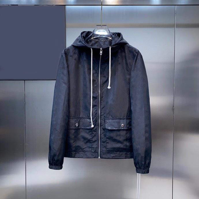 Mens Designer Hooded Jackets Windbreaker Sportswear New Spring Autumn Casual Jacket Clothing Zipper Collar Plaid Printed Slim Jacket
Mens Designer Hooded Jackets Windbreaker Sportswear New Spring Autumn Casual Jacket Clothing Zipper Collar Plaid Printed Slim Jacket