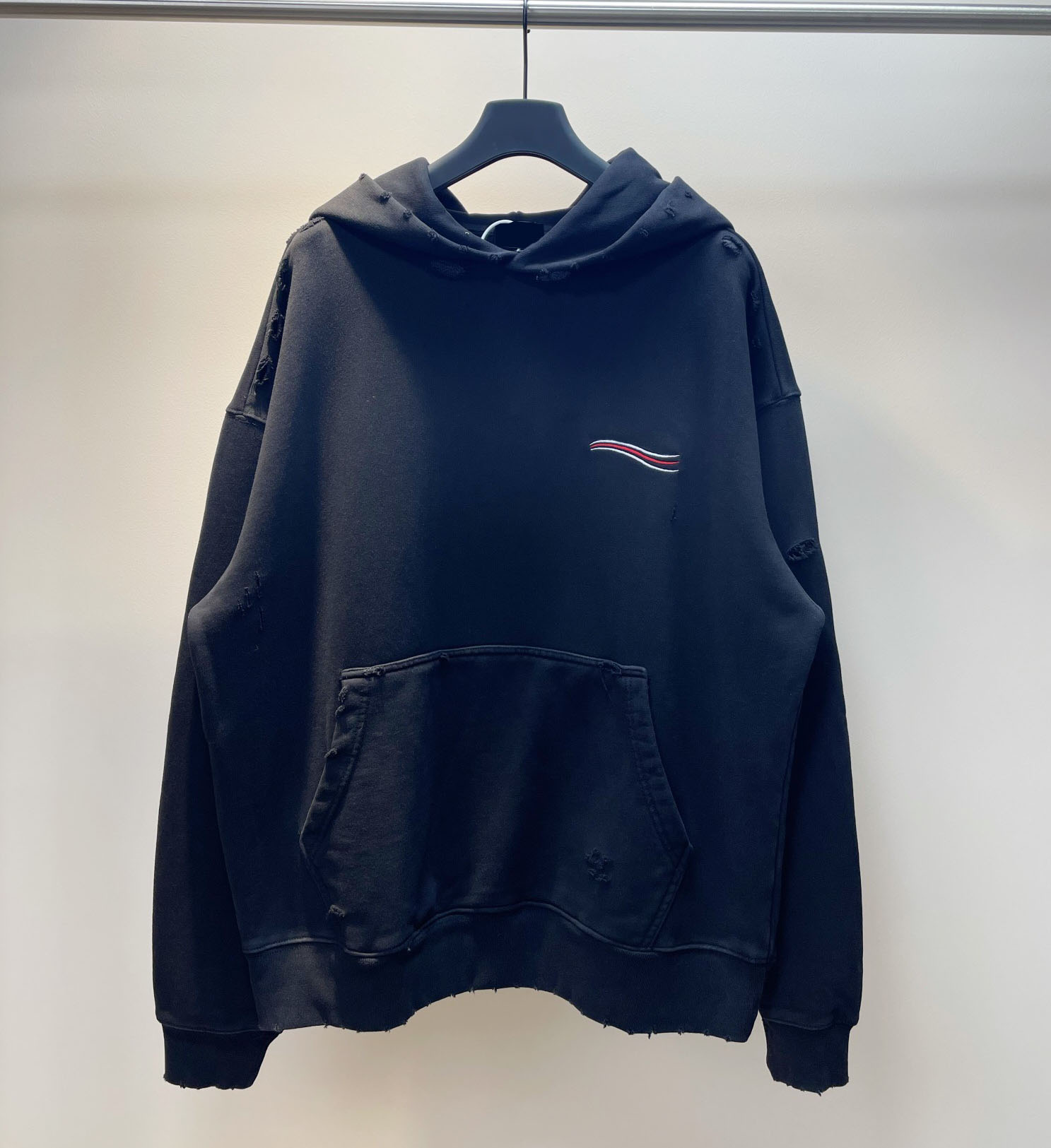 New AOP jacquard letter knitted sweater in autumn / winter 2023acquard knitting machine e Custom jnlarged detail crew neck cotton HSR5D
New AOP jacquard letter knitted sweater in autumn / winter 2023acquard knitting machine e Custom jnlarged detail crew neck cotton HSR5D