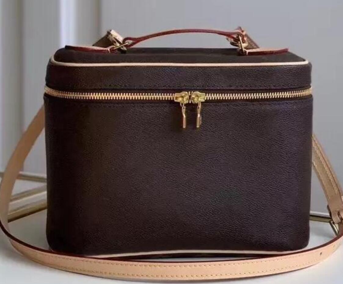 Lady Cosmetic Bags Fashion Women Makeup Bag Designers Handbag Travel Pouch Ladies Purses High Quality Organizador Toiletry Cases, Brown
Lady Cosmetic Bags Fashion Women Makeup Bag Designers Handbag Travel Pouch Ladies Purses High Quality Organizador Toiletry Cases, Brown