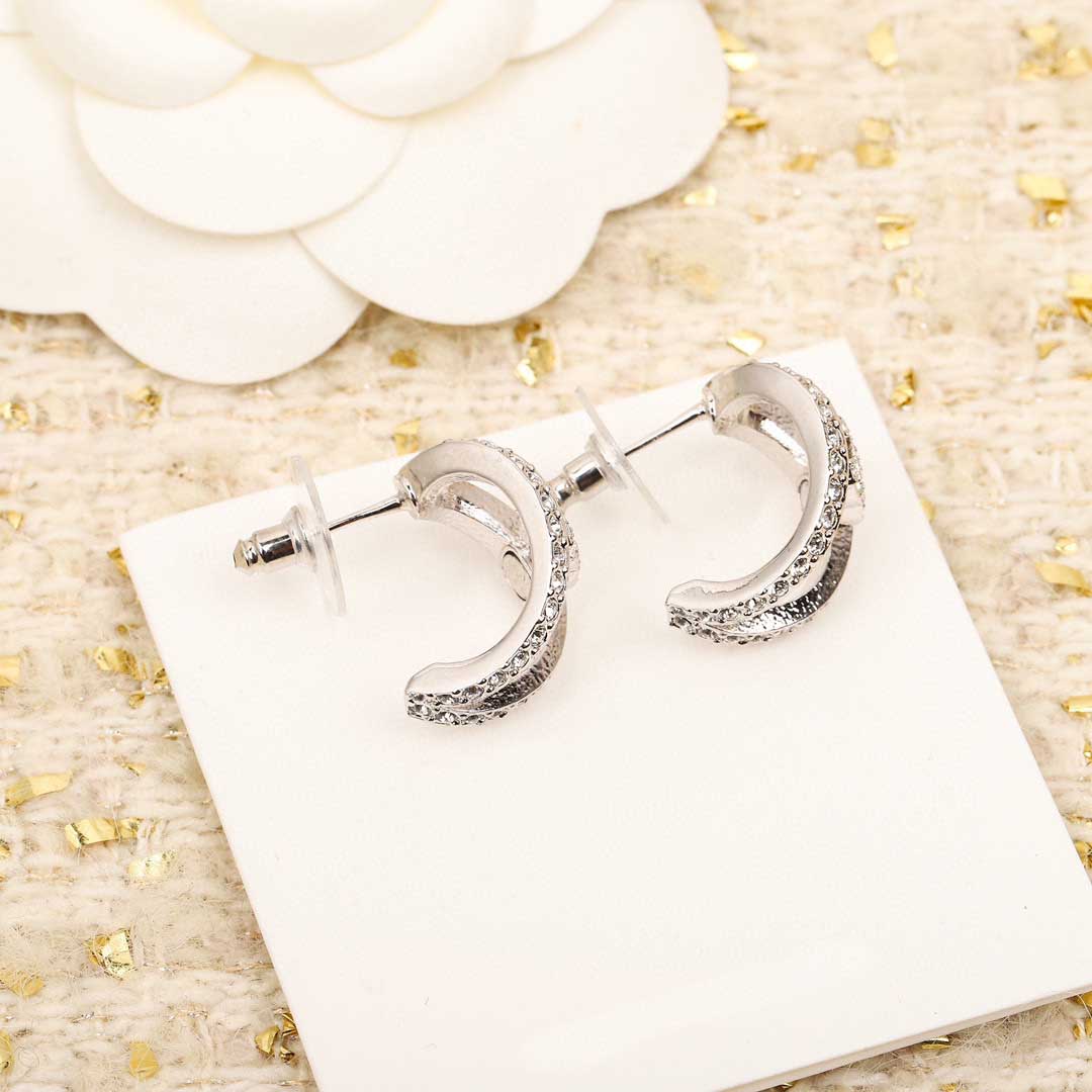 2022 Top quality Charm stud earring with sparkly diamond and hollow design in silver plated for women engagement jewery have box stamp PS7041A
