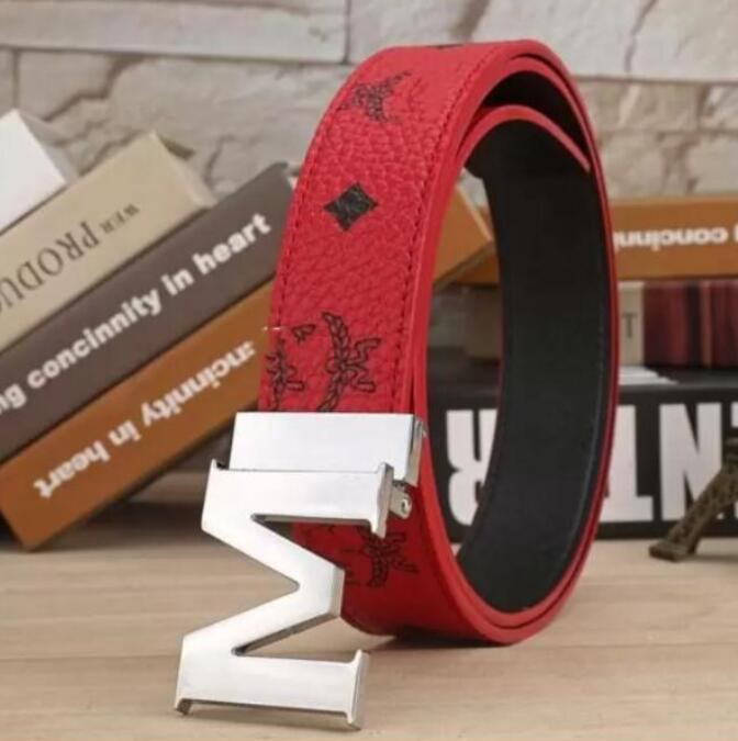 2022 TOP M Luxury designer Belt G Buckle Fashion Genuine Leather Women Belts For men Letter Double Big gold classical, Logo
2022 TOP M Luxury designer Belt G Buckle Fashion Genuine Leather Women Belts For men Letter Double Big gold classical, Logo