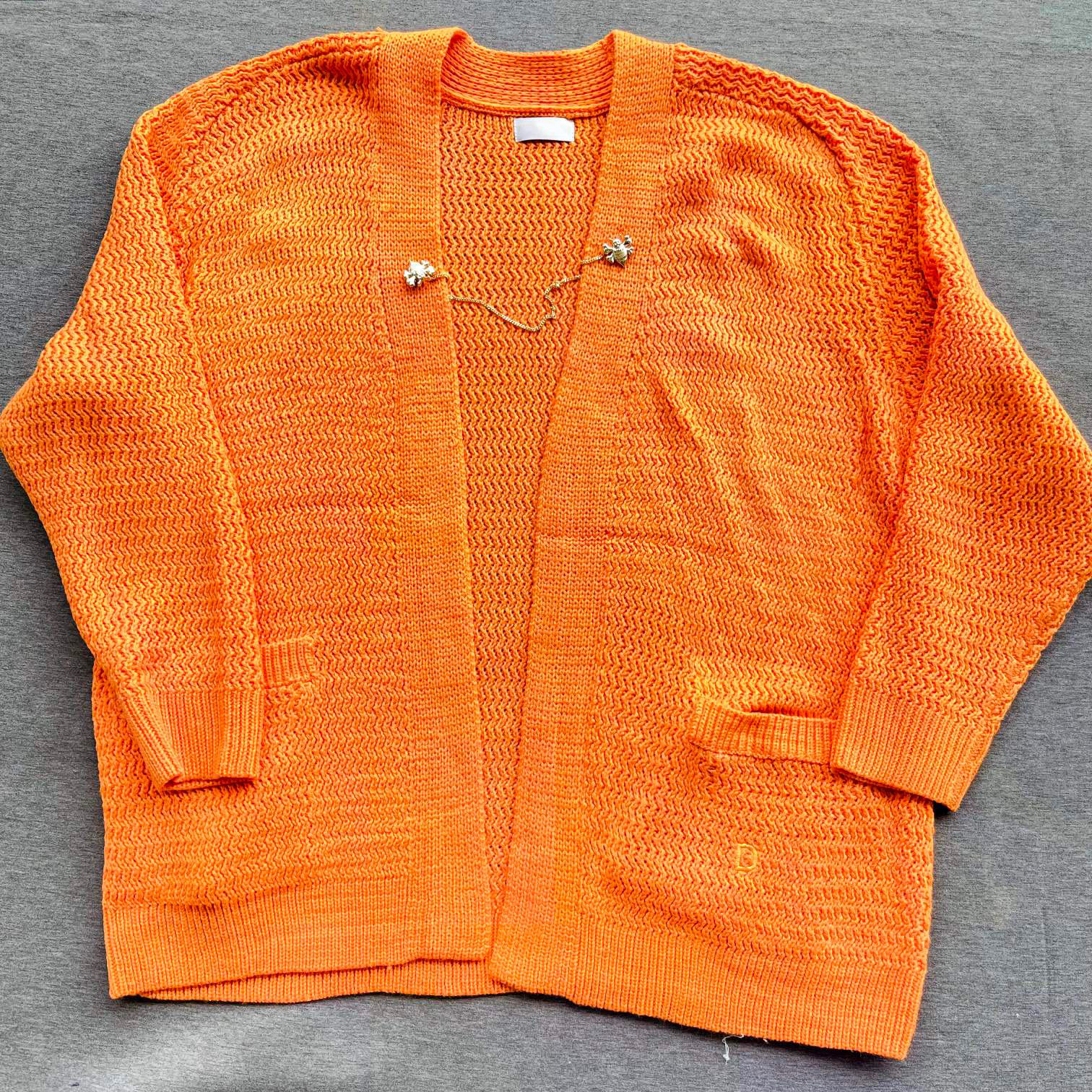 New AOP jacquard letter knitted sweater in autumn / winter 2022acquard knitting machine e Custom jnlarged detail crew neck cotton r446d44, Orange
New AOP jacquard letter knitted sweater in autumn / winter 2022acquard knitting machine e Custom jnlarged detail crew neck cotton r446d44, Orange